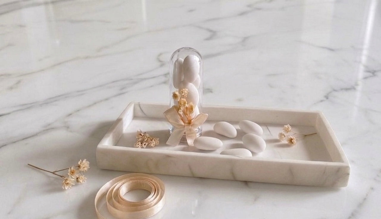 Cloche en Verre avec Dragées – Cadeau Invité Événement