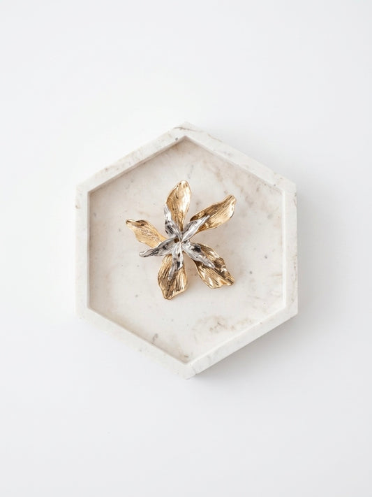 Plateau Jesmonite Hexagonal Fait Main | Effet Marbre Blanc | Vide-Poche & Plateau Bijoux